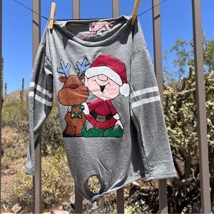 ⬇️Poof Girl NWT Christmas Top Size L 6X Color Grey Iron-On